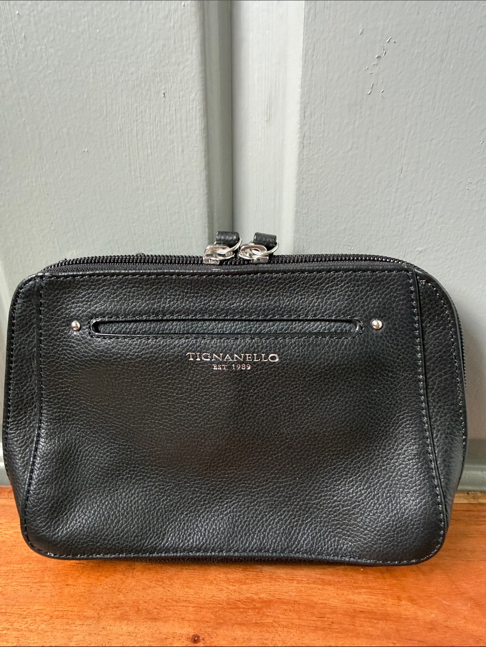 Tignanello Black Pebbled Leather Men's Toiletry Pouch